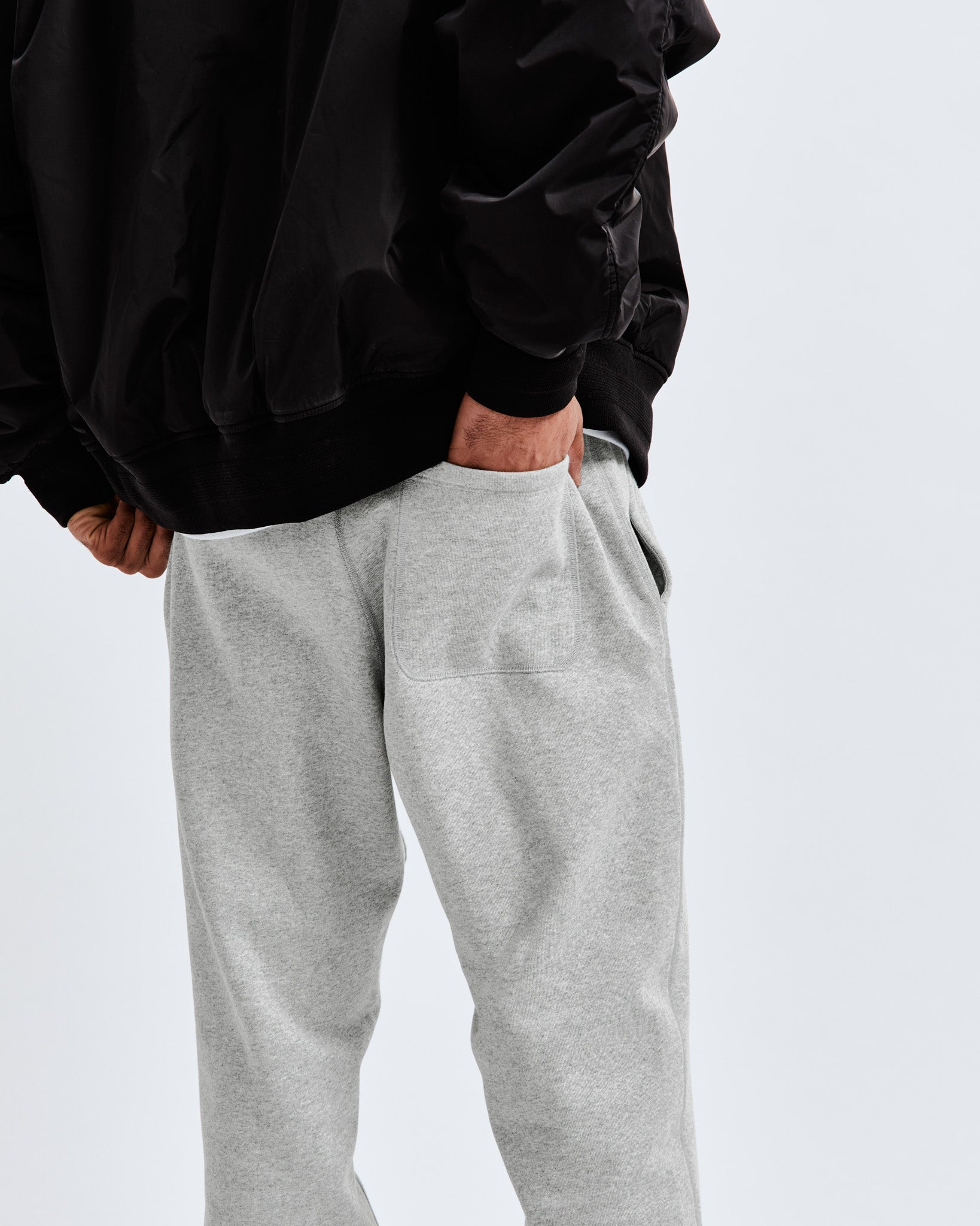 Heavyweight Fleece Cuffed Sweatpant