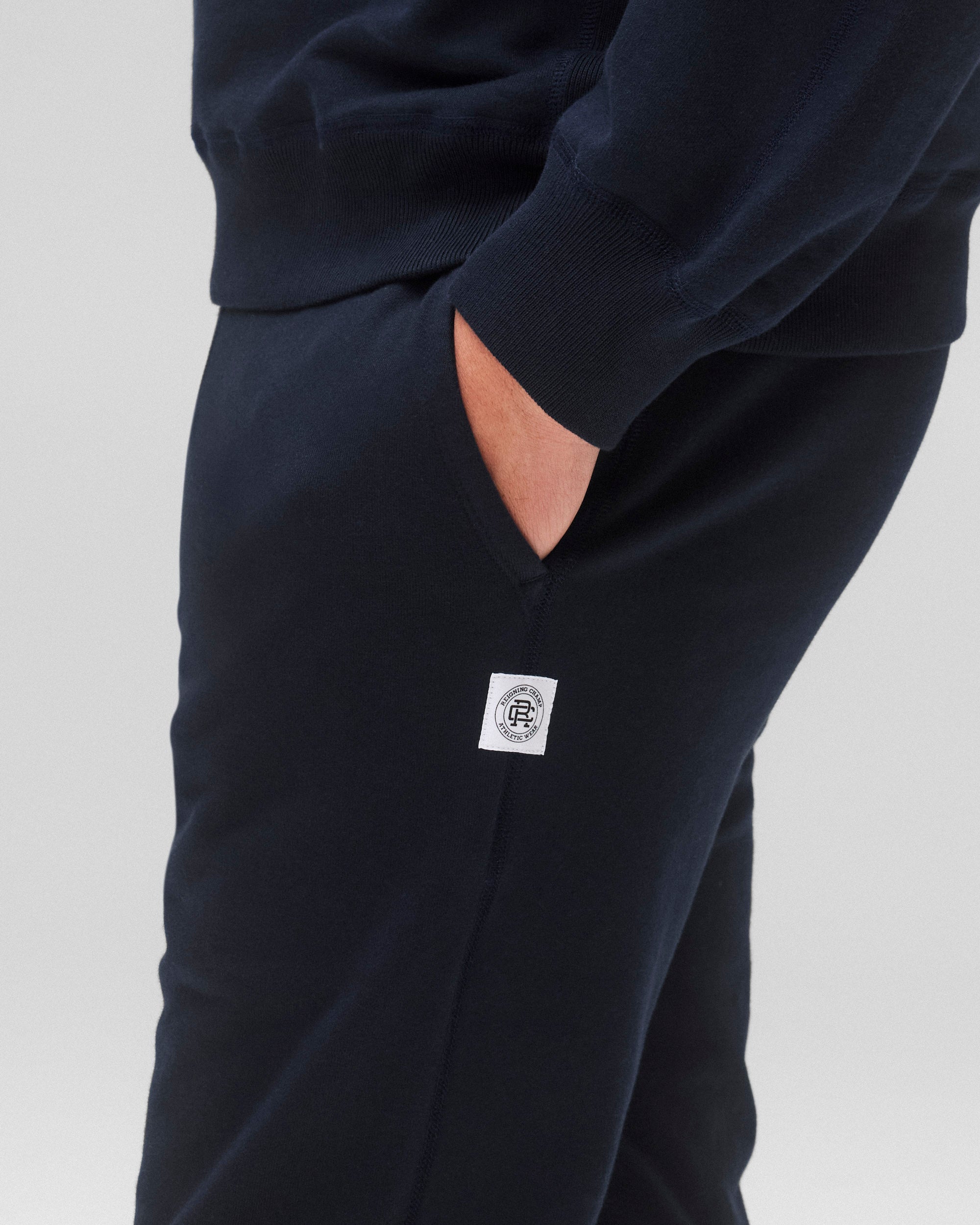 Midweight Terry Slim Sweatpant