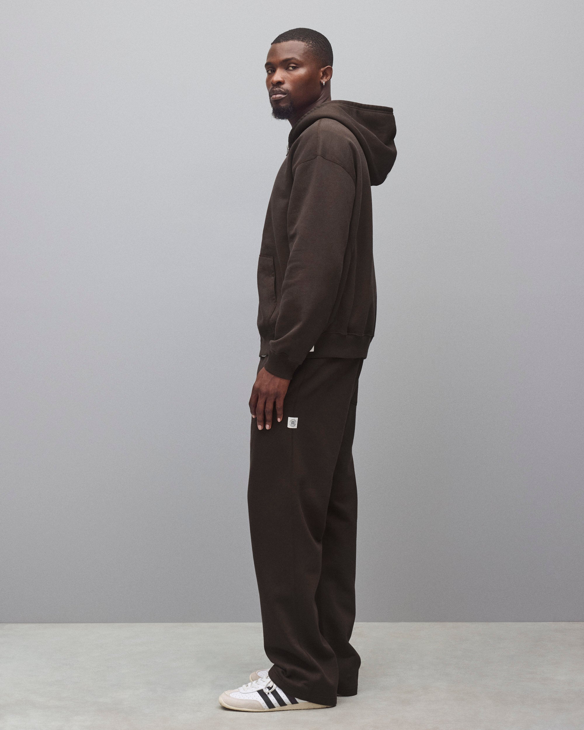 Brushed Fleece Straight Leg Standard Sweatpant