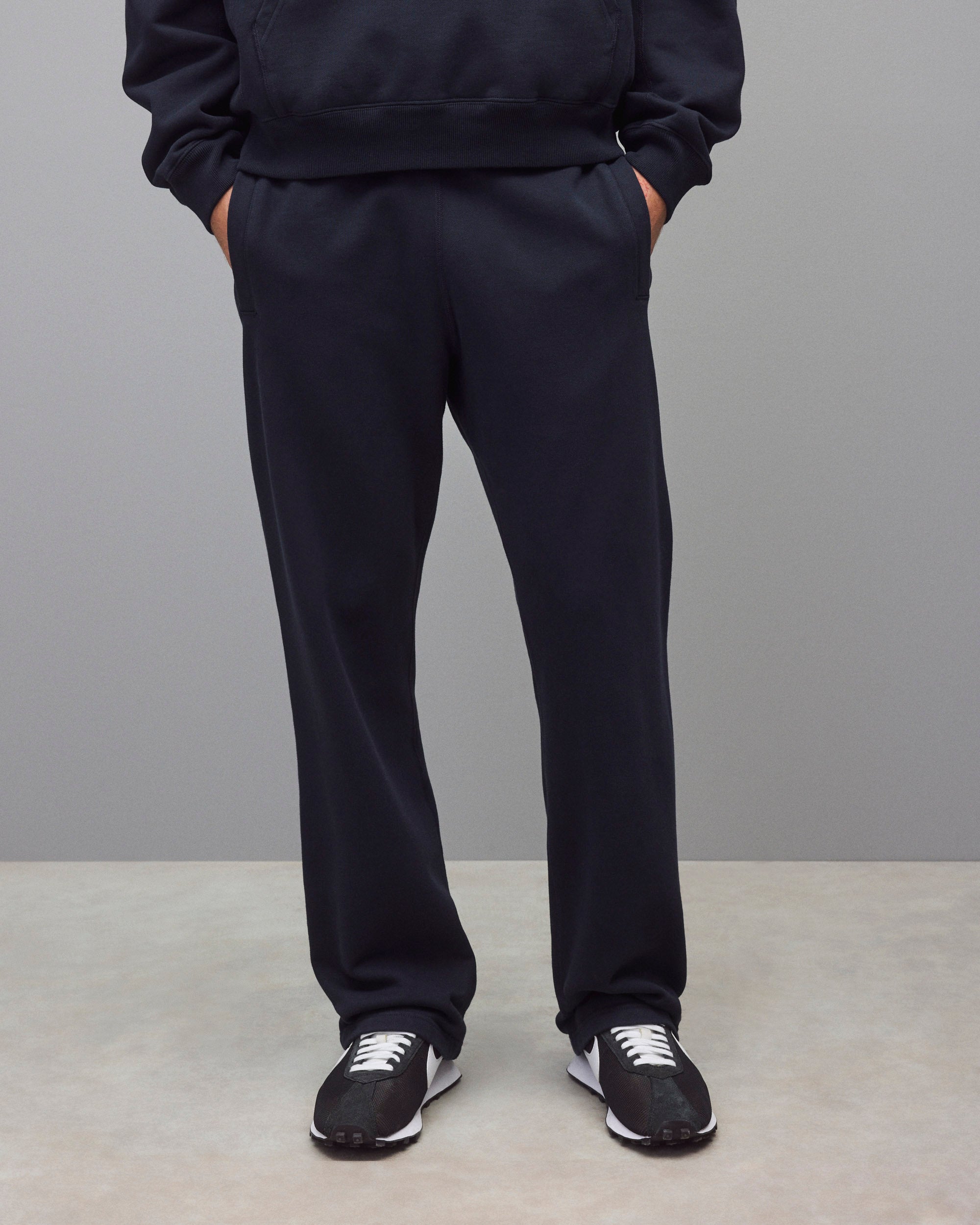 Brushed Fleece Straight Leg Standard Sweatpant