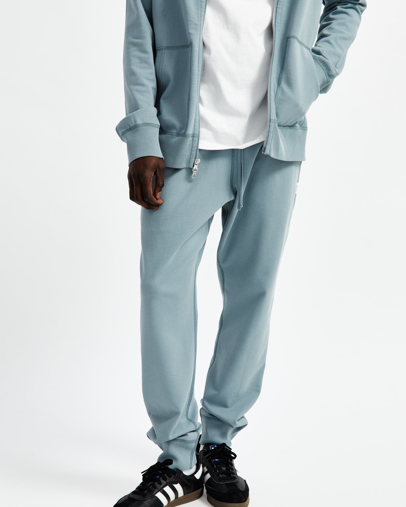 Lightweight Terry Slim Sweatpant